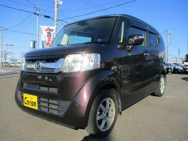 HONDA N BOX SLASH