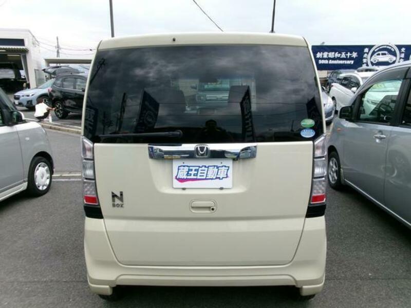 N BOX