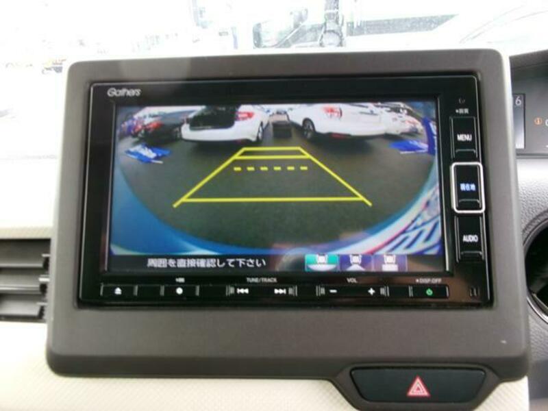 N BOX