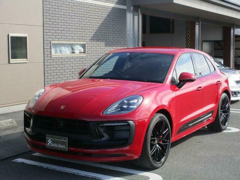 MACAN
