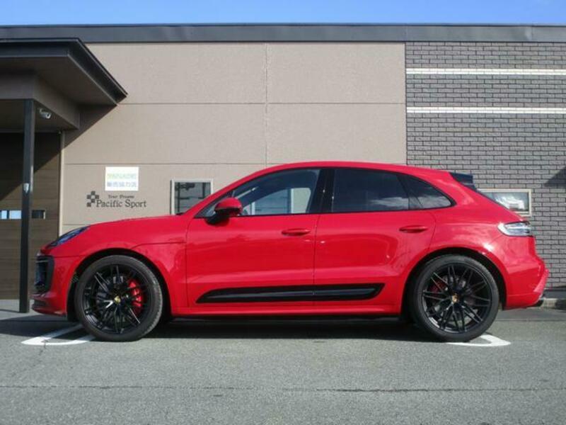 MACAN