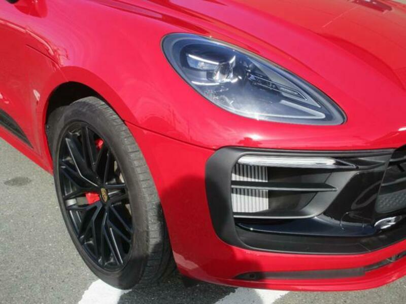 MACAN