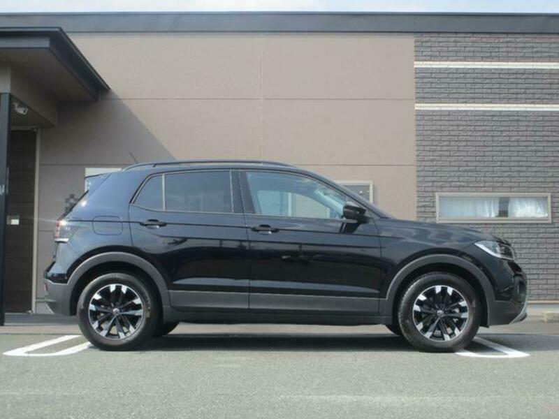 T CROSS