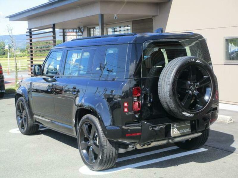 DEFENDER