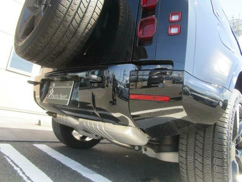 DEFENDER