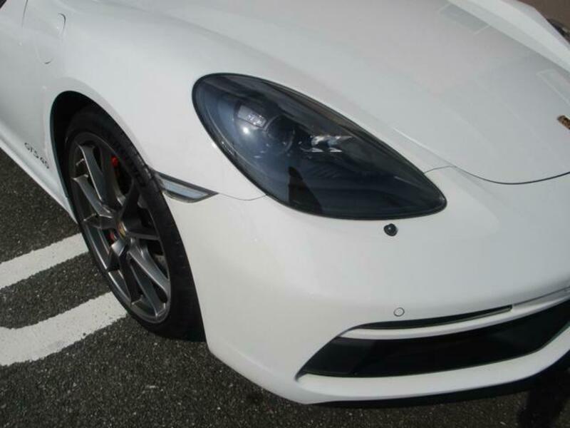 718 CAYMAN