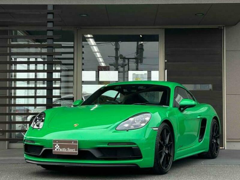 PORSCHE 718 CAYMAN