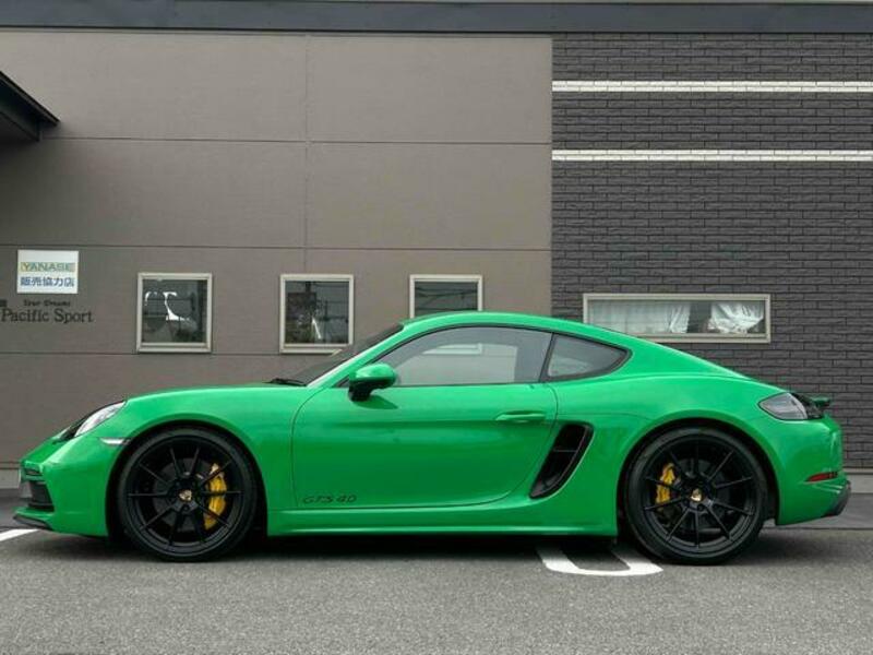 718 CAYMAN