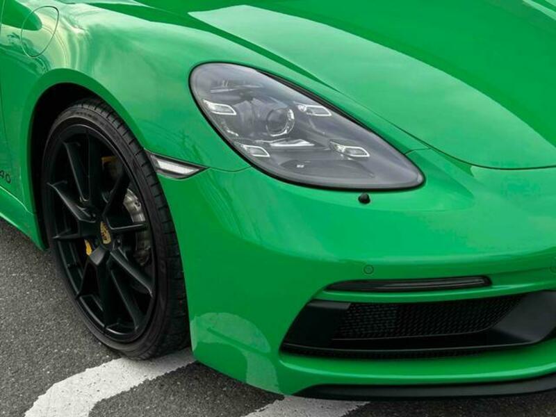 718 CAYMAN