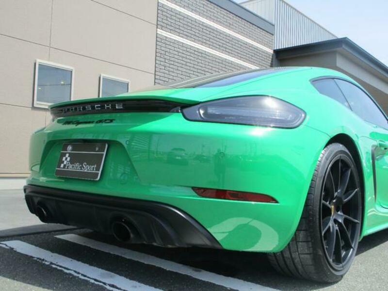 718 CAYMAN