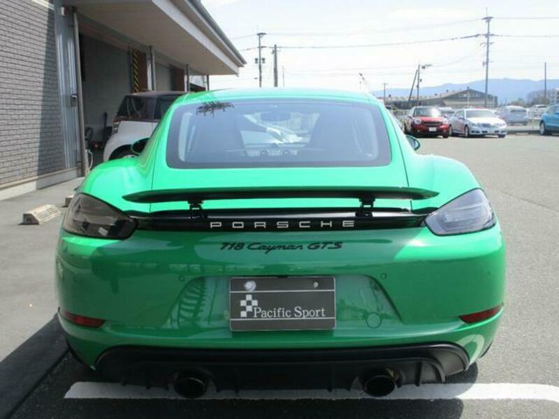 718 CAYMAN