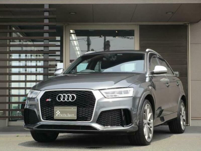 AUDI RS Q3