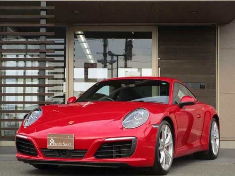 PORSCHE 911
