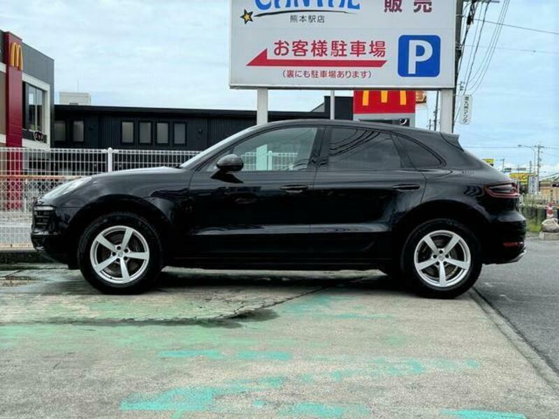 MACAN