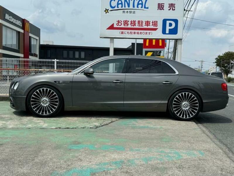 FLYING SPUR
