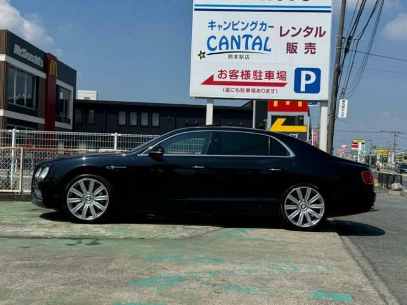 FLYING SPUR