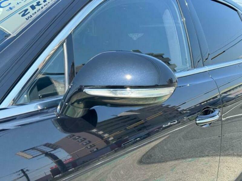 FLYING SPUR