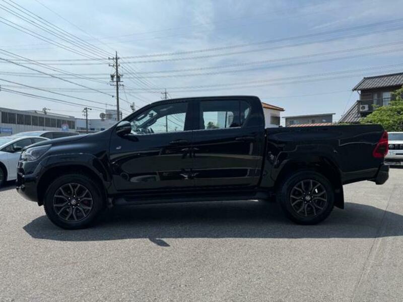 HILUX