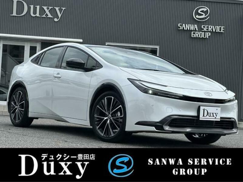 TOYOTA PRIUS