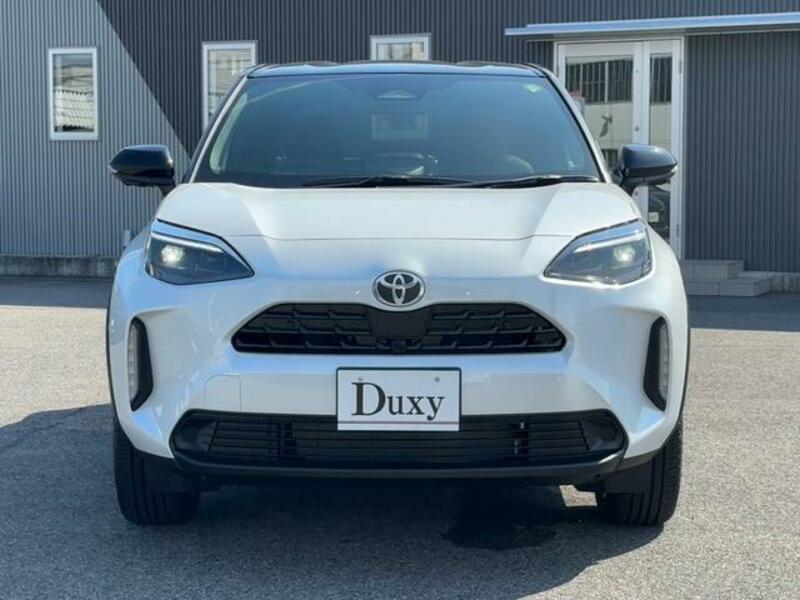 YARIS CROSS