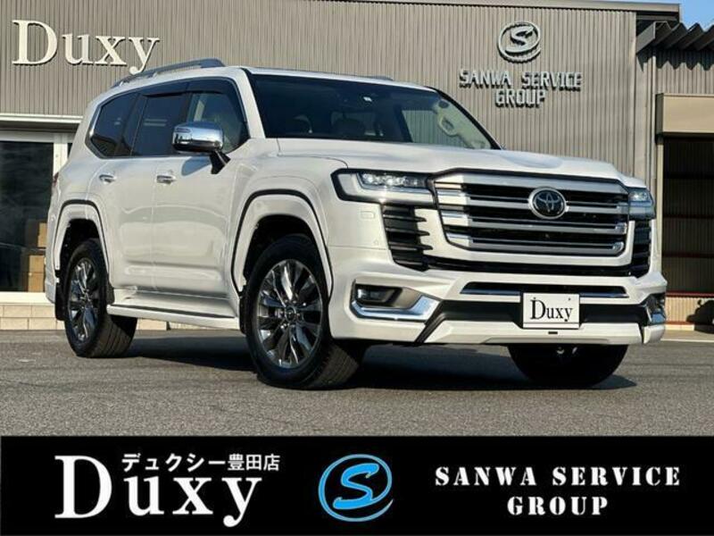 TOYOTA LAND CRUISER