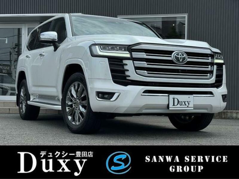 TOYOTA LAND CRUISER