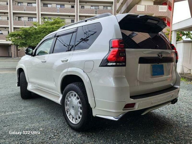 LAND CRUISER PRADO