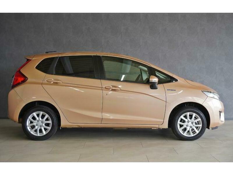 FIT HYBRID