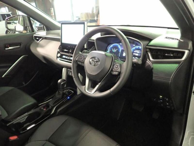 COROLLA CROSS