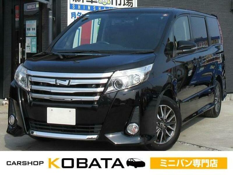 TOYOTA NOAH