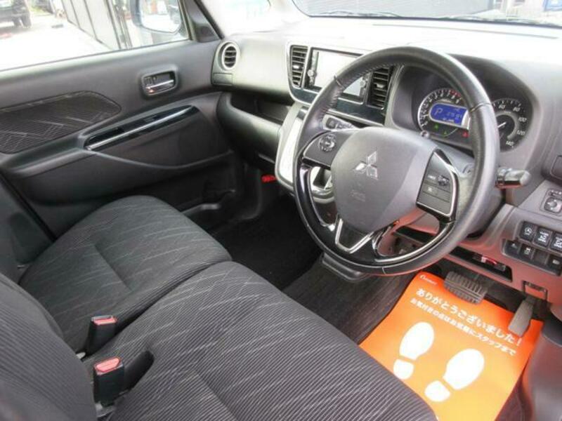 EK SPACE CUSTOM