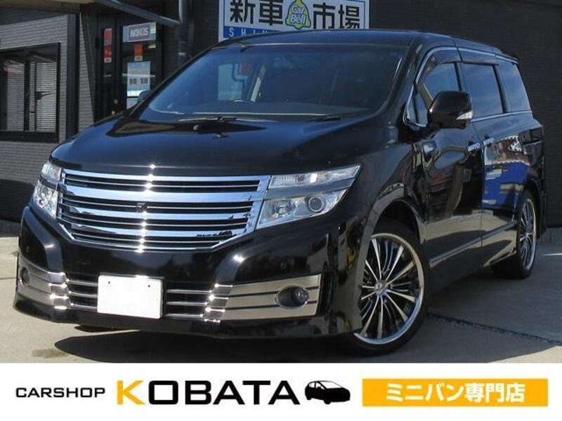 NISSAN ELGRAND