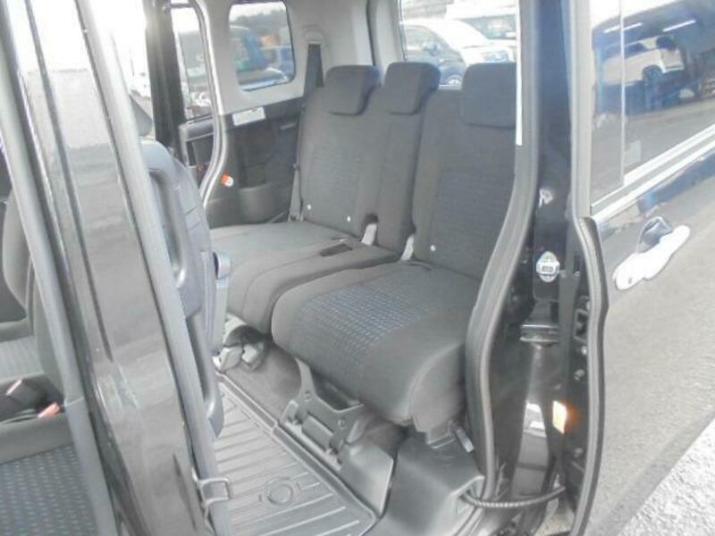 ROOMY