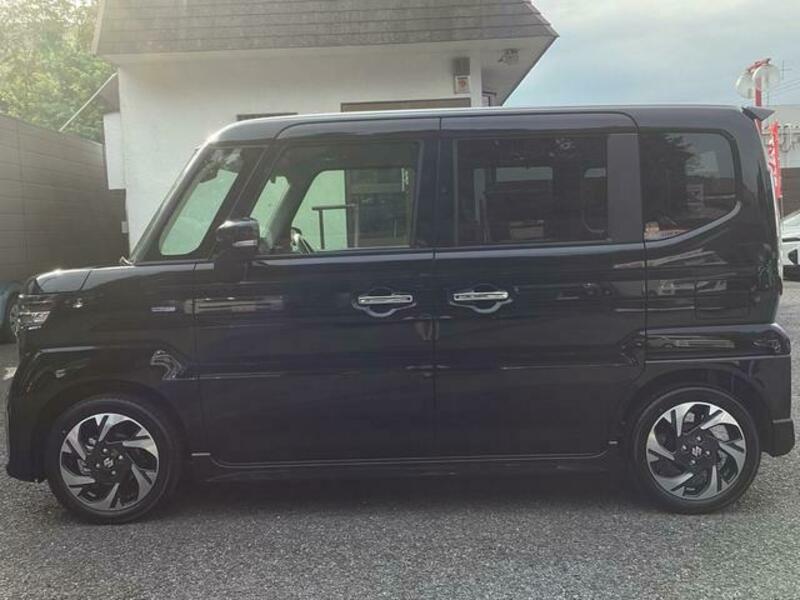 SPACIA CUSTOM