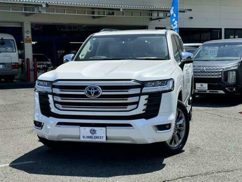 LAND CRUISER