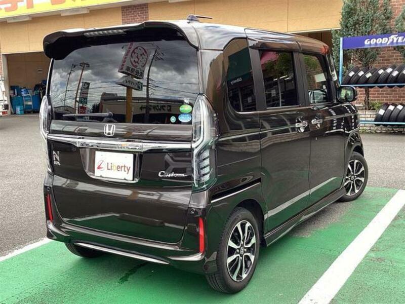 N BOX CUSTOM