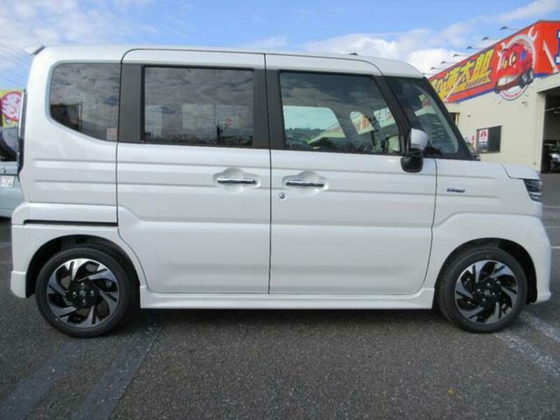 SPACIA CUSTOM