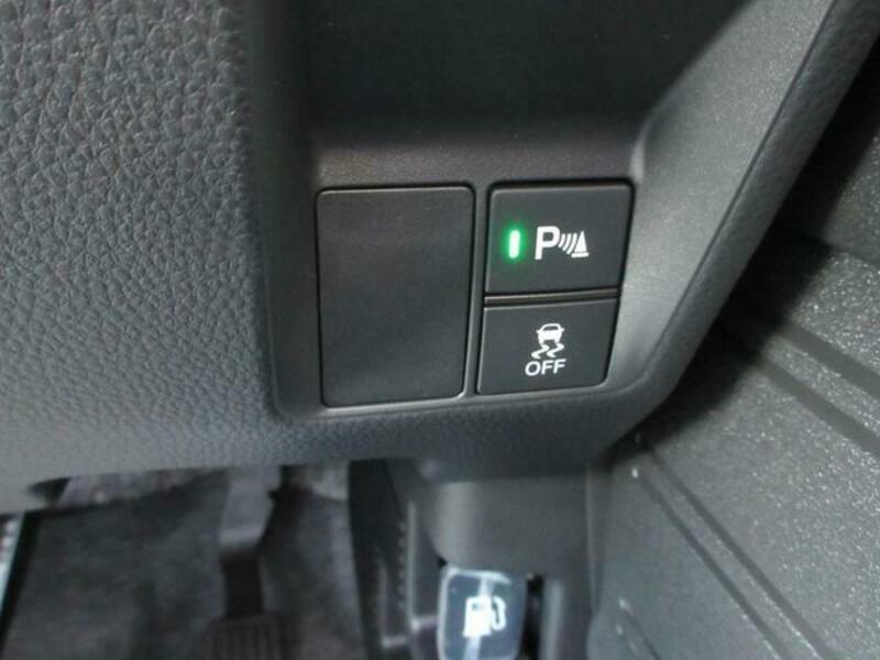 N-VAN