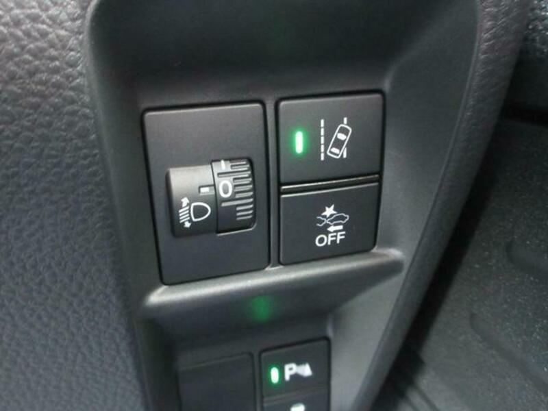 N-VAN