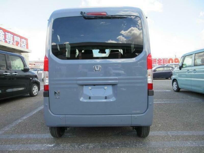N-VAN