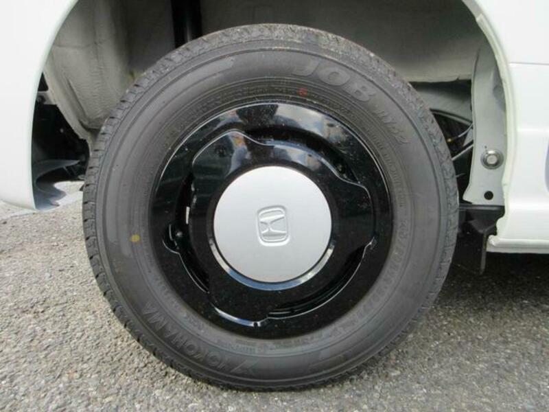 N-VAN