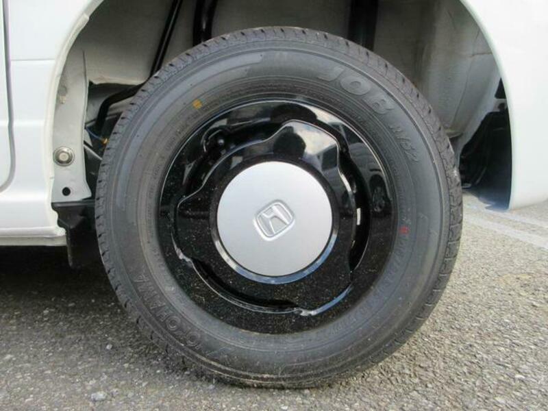 N-VAN