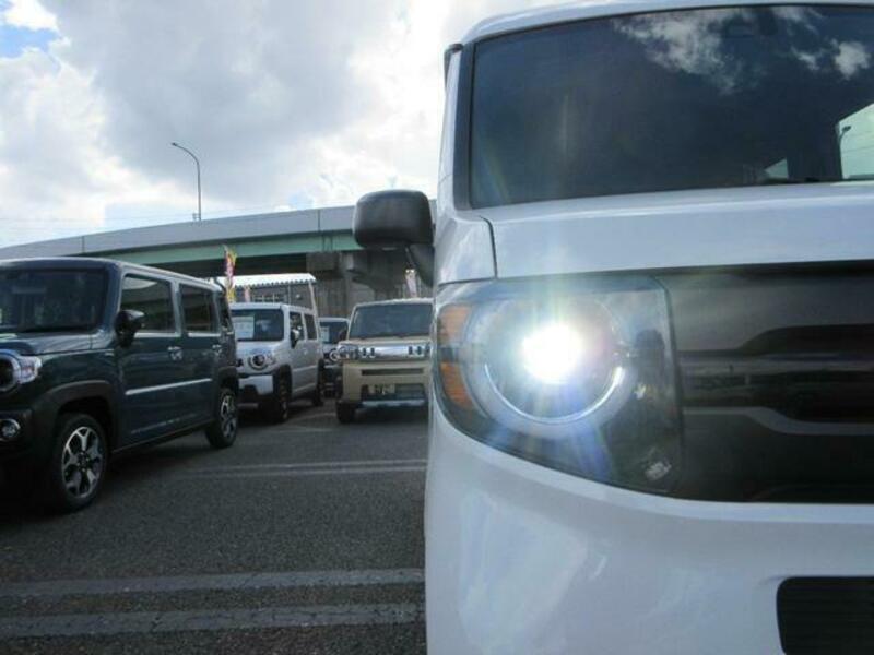 N-VAN
