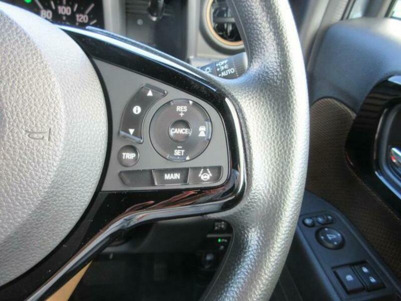 N-VAN