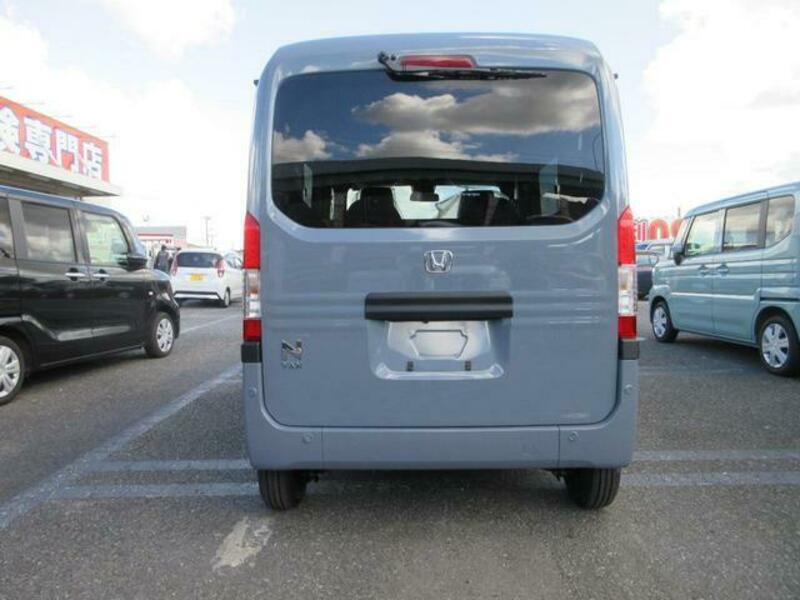 N-VAN