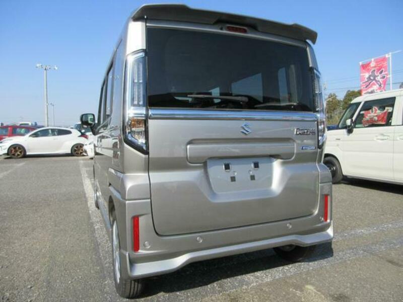 SPACIA CUSTOM