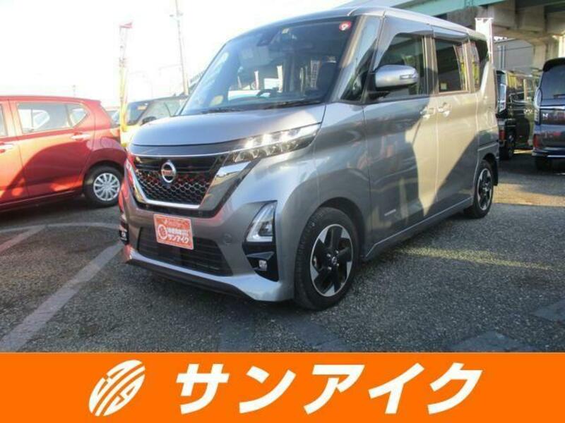 NISSAN ROOX