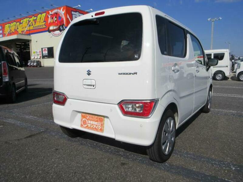 WAGON R