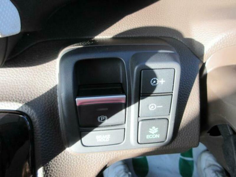 N BOX