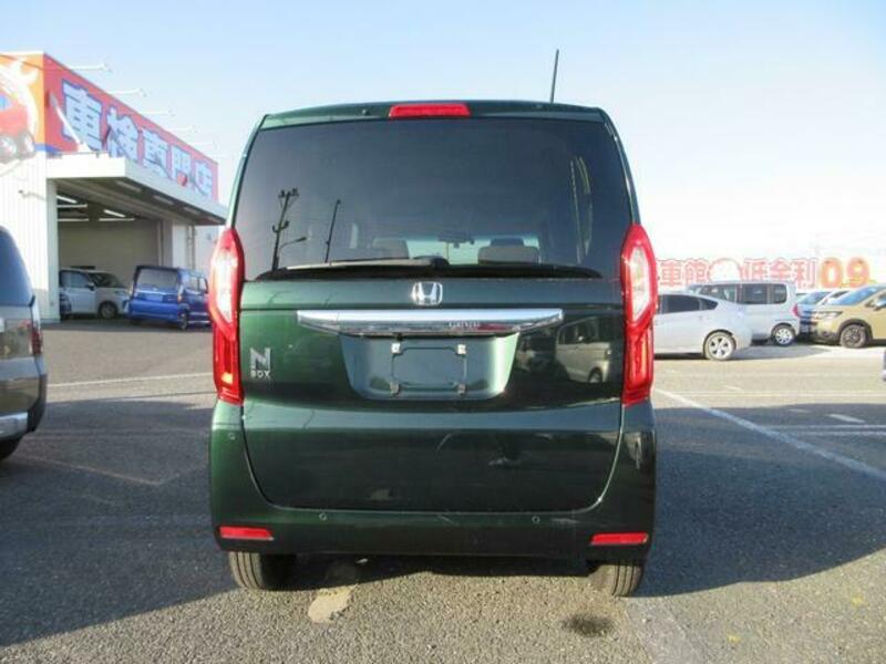 N BOX
